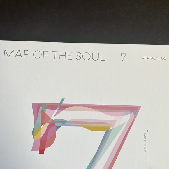 BTS Map Of The Soul 7. Version 1 - Picture 2 of 6